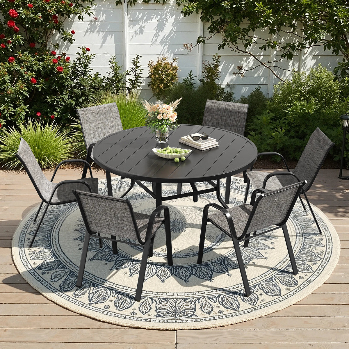 Professional Metal Outdoor Dining Set With Six Chairs For Patio